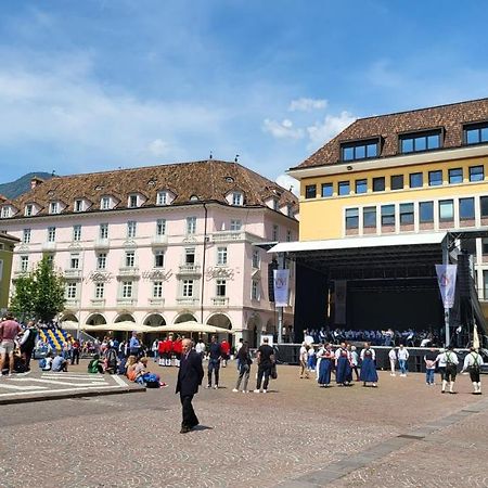 Bolzano 2-Room Central Mountain View, Wifi Netflix Ac Lift Luaran gambar