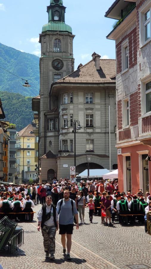 Bolzano 2-Room Central Mountain View, Wifi Netflix Ac Lift Luaran gambar
